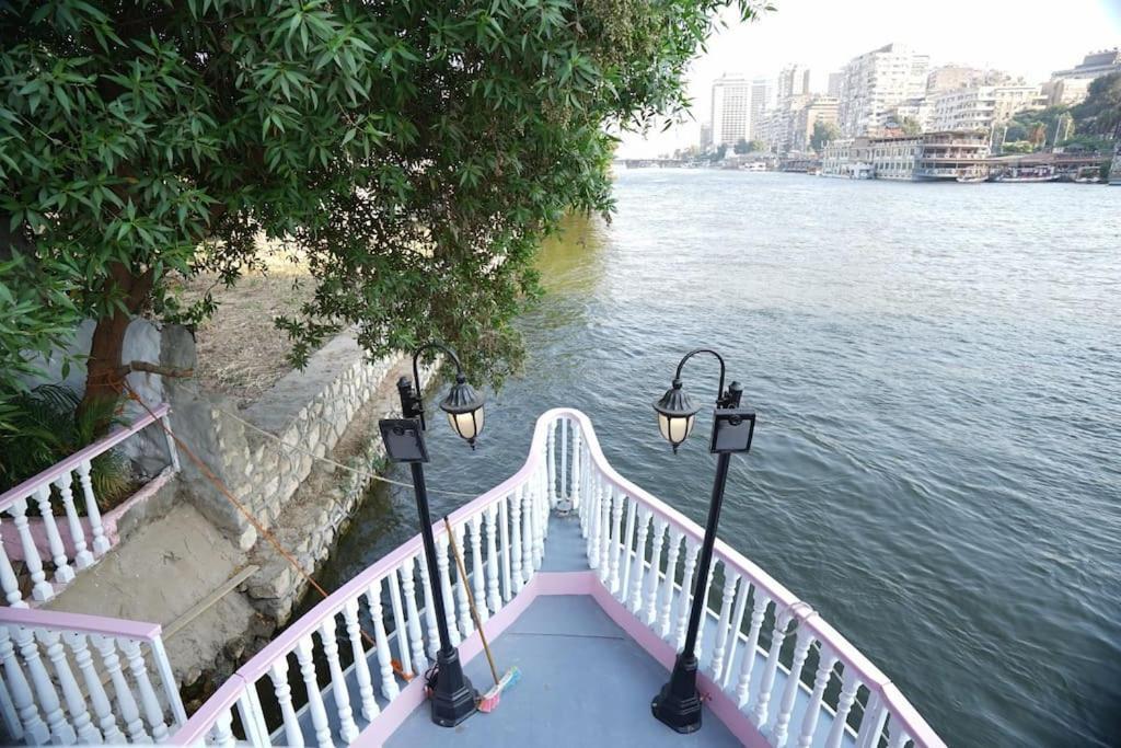 La Maison Rosee Bateau